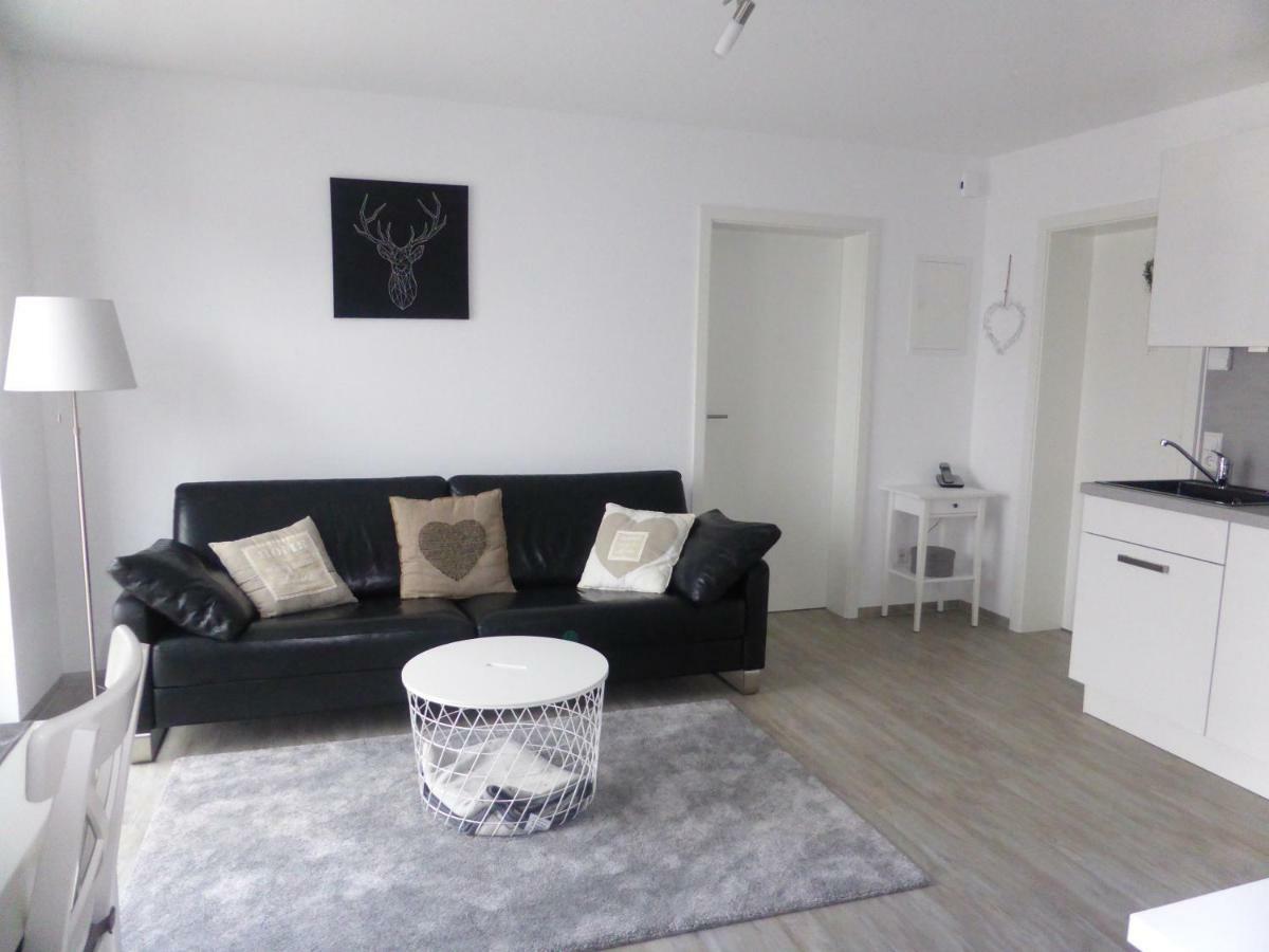 Ferienwohnung Selina-Sophie Badenweiler Esterno foto